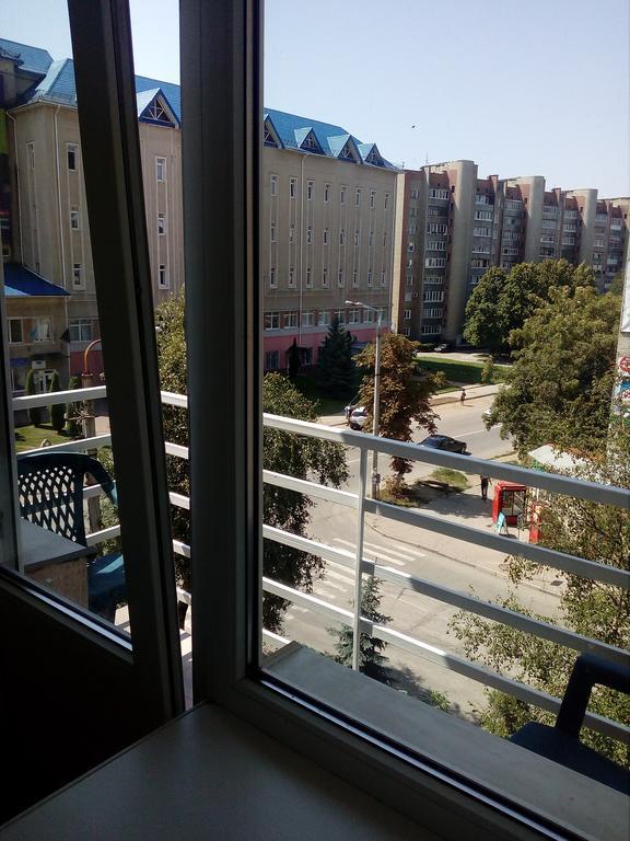 Apartment On Akademika Sakharova 이바노프란키우스크 외부 사진